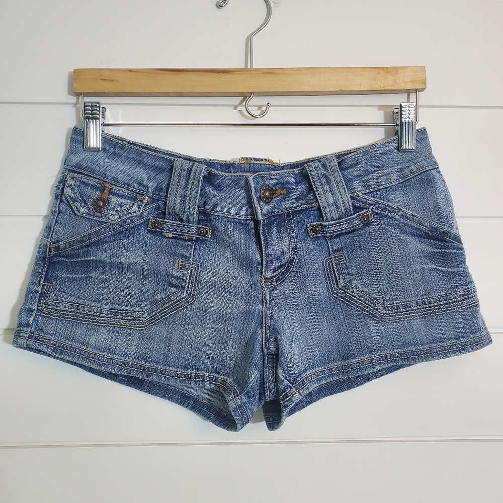 Nobo No‎ Boundaries Juniors Denim Shorts. Size: 5